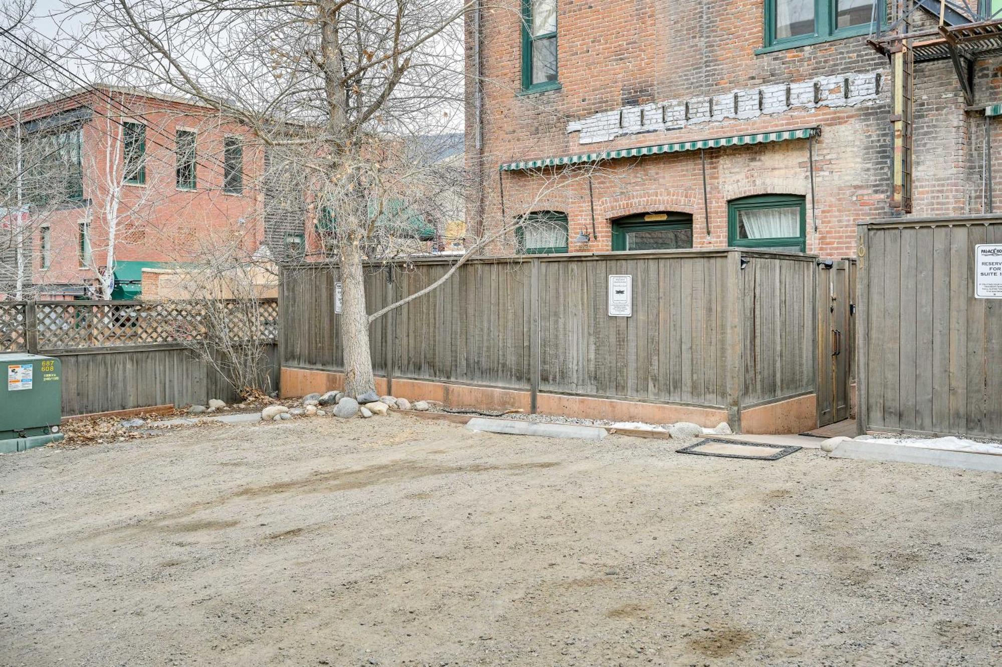 Walk To Arkansas River Historic Palace Loft! Салида Екстериор снимка